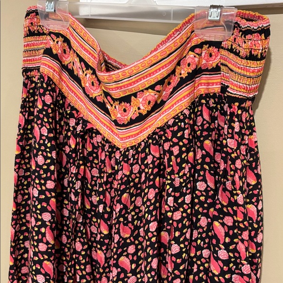 Anthropologie maxi skirt - Picture 3 of 5